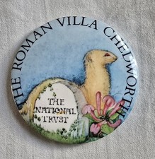 Vintage The Roman Villa Chedworth National Trust Souvenir Pin Badge
