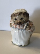 Vntg Mrs. Tiggy Winkle" 1948