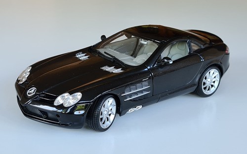 Maisto premiere edition 18 - edition, 1/18