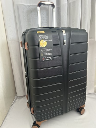 Bnwt luggage black hard - bnwt,