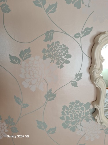 Laura ashley jadore wallpaper