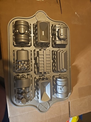 Vintage nordic ware car - nordic, 9