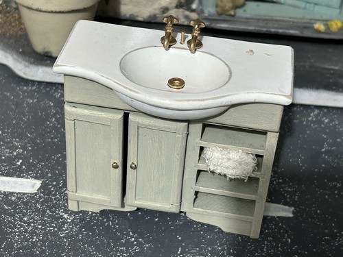 Shabby chic style dolls house - shabby,
