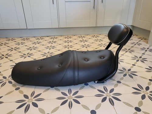 Genuine triumph bonneville - genuine,