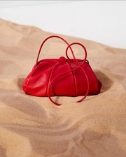 Arket Authentic Red Soft Small