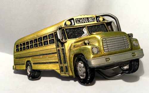 Vintage school bus - 3d,