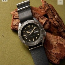 Seiko 5 Sports x Journal