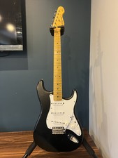 Vintage V6 ICON guitar in distressed boulevard black with semi-padded gig bag