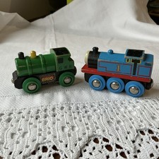BRIO 2x Vintage Wooden Engines -Thomas and GWR