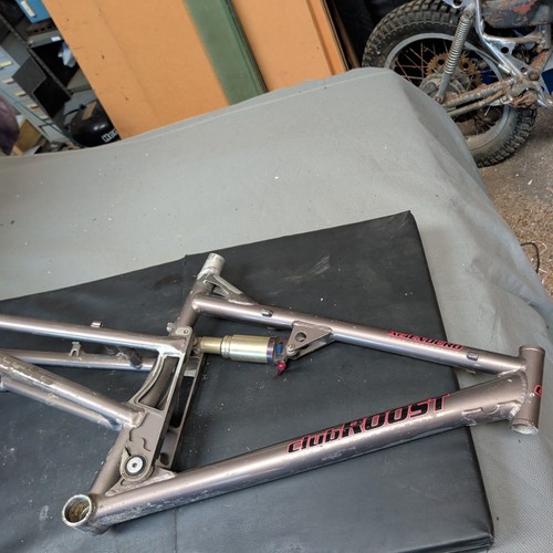 Club roost xc4 enduro frame - roost,