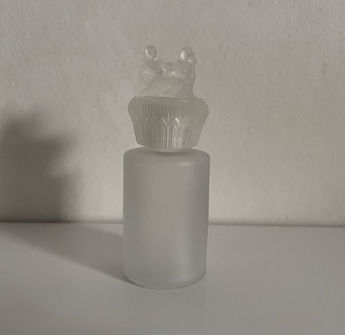 Vintage white frosted - white, glass
