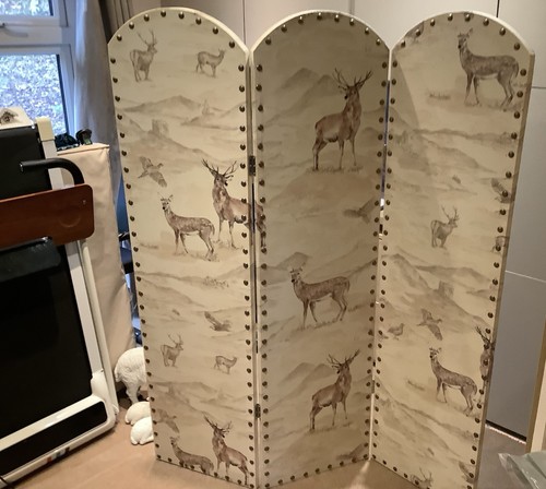 Room divider - room,
