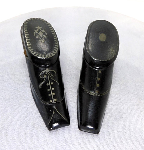 Pair victorian shoe shaped - of,
