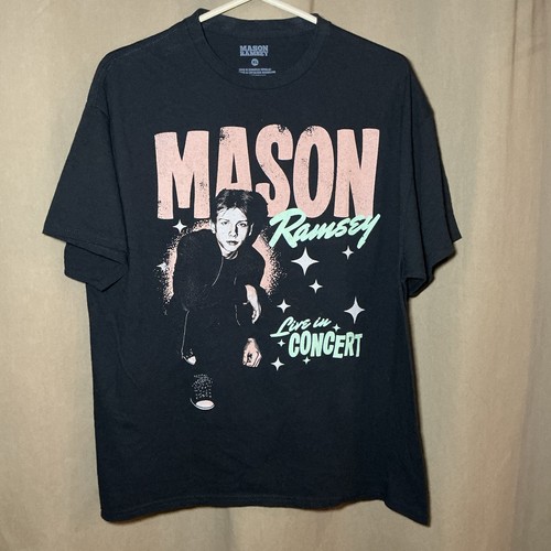 Nwot mason ramsey music short - nwot,