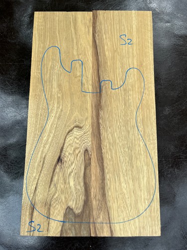Black limba korina 2 - /,