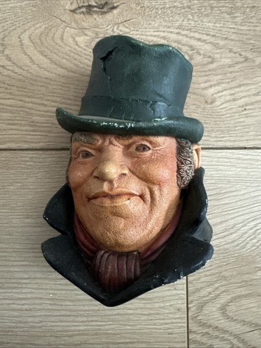 Legend chalkware head - legend,
