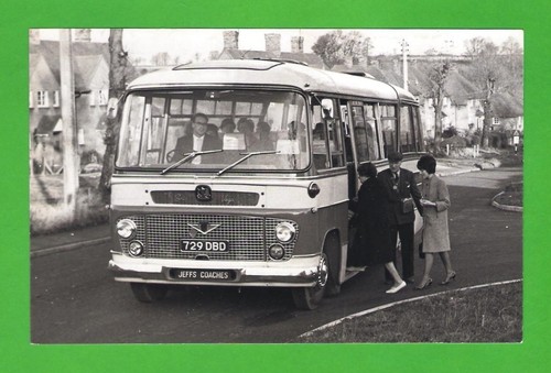 Photo jeffs coaches of - -,