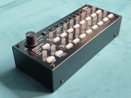 Korg analogue cv midi - -,