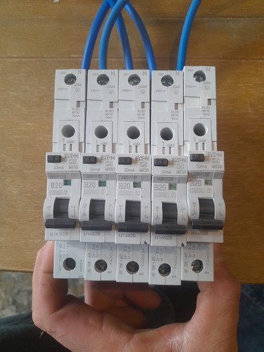 Eaton b20 mbh120 - eaton,
