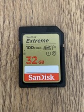 SanDisk 32GB Extreme SDHC Card