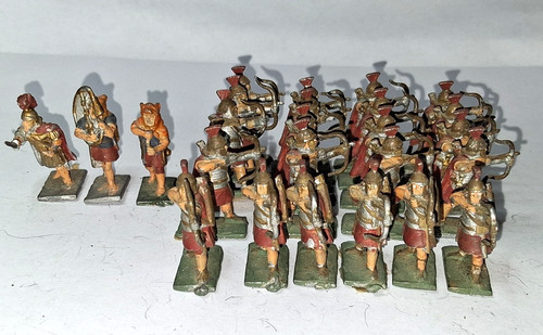 Vintage 25mm painted - , metal