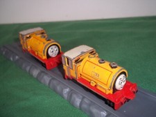 ERTL DIE-CAST  BILL AND BEN -