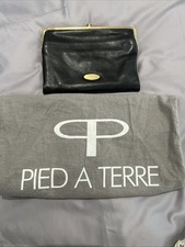 Pied a Terre Women's Black