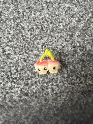 Shopkins cheeky cherries - shopkins,