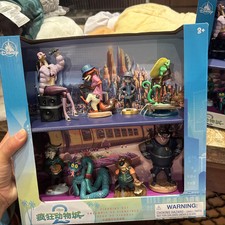 NIB Disney Zootopia 2 Figurine