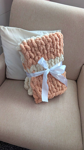 Chunky knit baby blanket - knit,