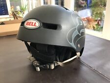 tony hawk skateboard bmx scooter stunt helmet elbow pads and wrist straps