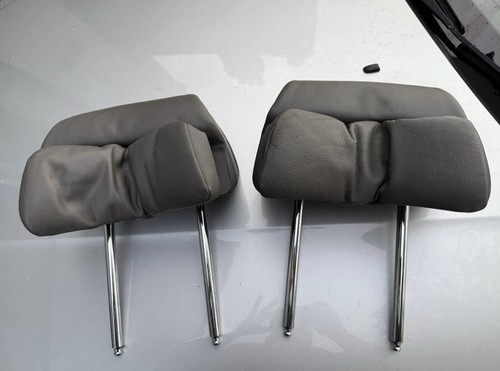 Rare butterfly headrest set - rare,