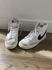 Nike Blazer Mid '77 white and black UK size Uk 8.5 vintage style suede trim