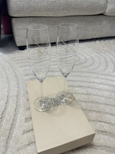 OLEG CASSINI CHAMPAGNE FLUTES