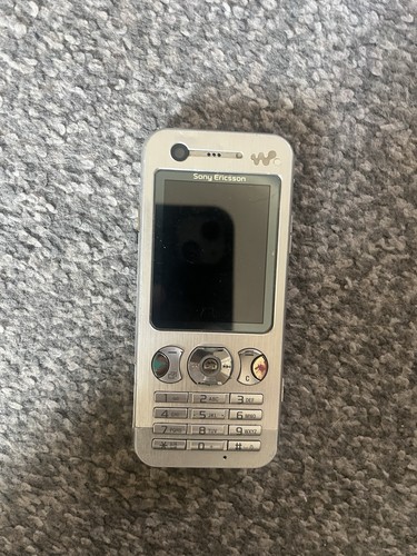 Sony ericsson w890i - sony,