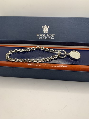 Royal mint classics silver - mint,
