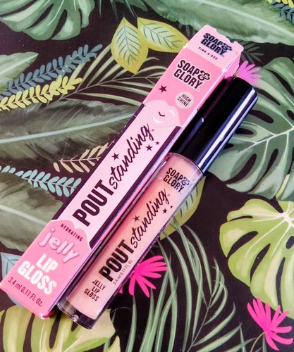 Soap glory poutstanding - soap, &