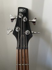 Sound Gear by Ibanez Electric Bass Guitar with Case Black Free Postage