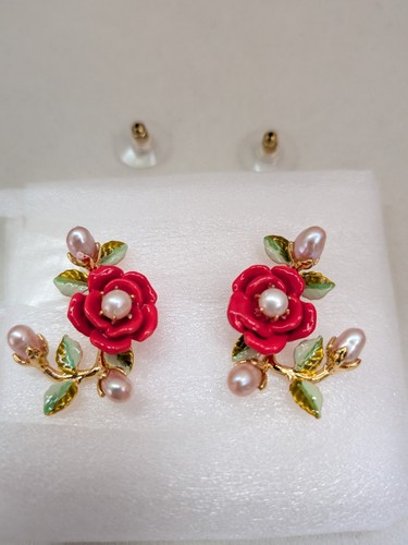 Les nereides rose - les,