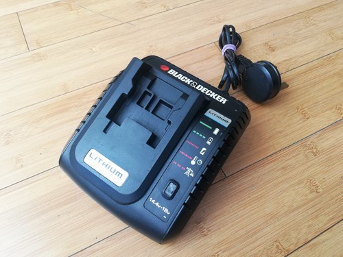 Black decker 4v 18v - &,