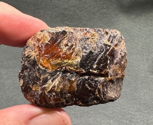 Natural rough raw amber - natural,