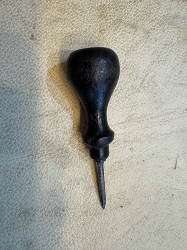 Unusual vintage carpenters - vintage,