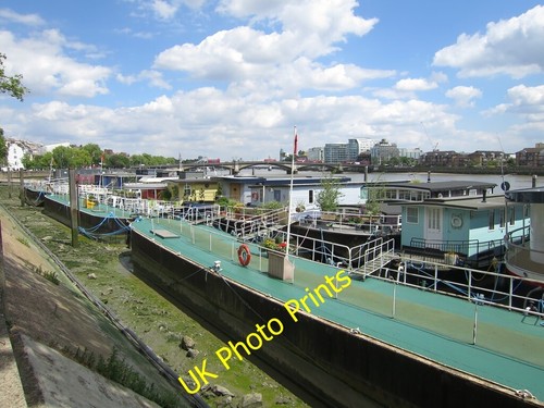 Photo 6x4 house - house, boats