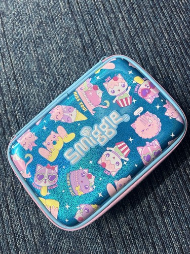 Smiggle pencil case used - pencil,