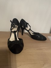 Collection T Bar Heels Uk Size
