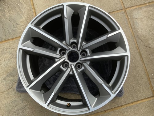 Genuine audi f3 - x, q3