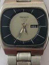 Seiko 5 Men's Watch Used It's A Need Service