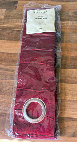 Rectella red curtain - rectella,
