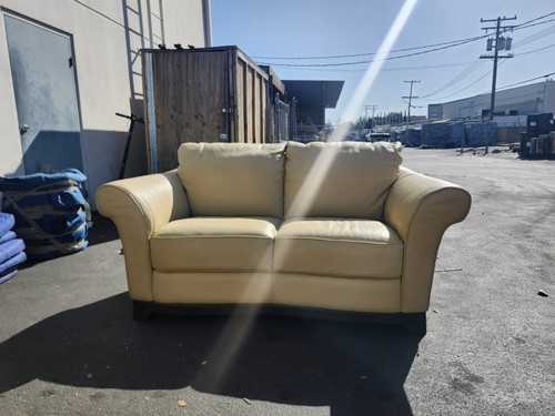 Beige leather sofa classic - beige,