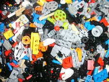 LEGO TECHNIC 100 SMALL PIECES RANDOM MIX RODS,CONNECTORS,PINS,WHEELS,GEARS,COGS